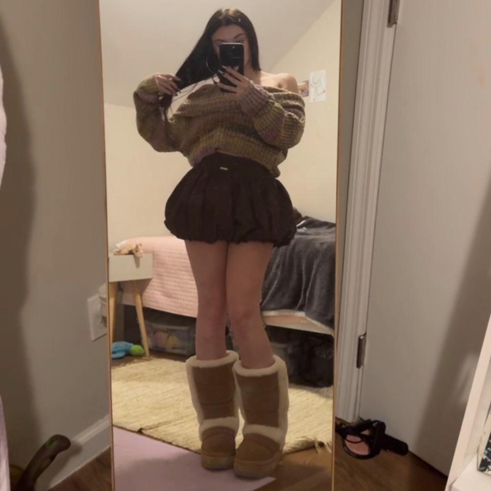 NWT Missguided Brown Bubble Mini Skirt